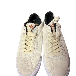 Nike SB Zoom Bruin Ultra size 7.5